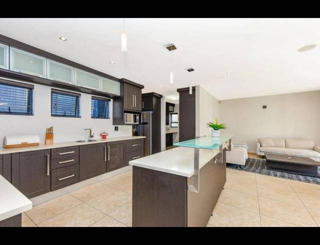 5 BEDROOM PROPERTY TO RENT IN BEVERLEY